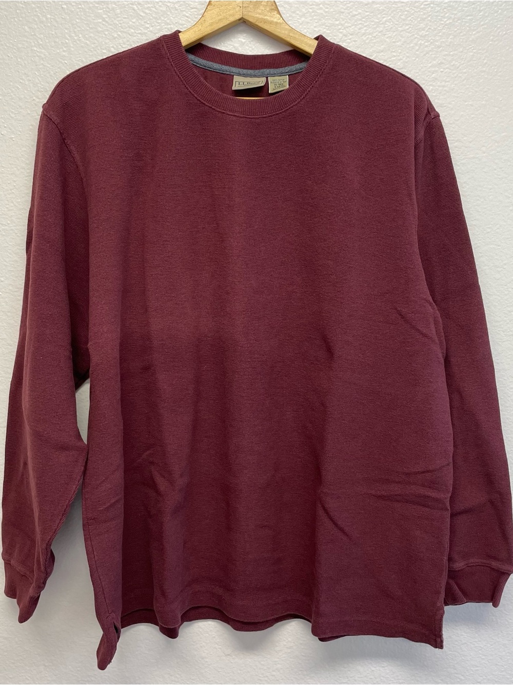 LL Bean Thermal Knit Shirt Men’s XL-Reg Burgundy Long Sleeve Cotton Crew 0KB12